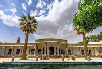 رزرو هتل آپادانا تخت جمشید شیراز